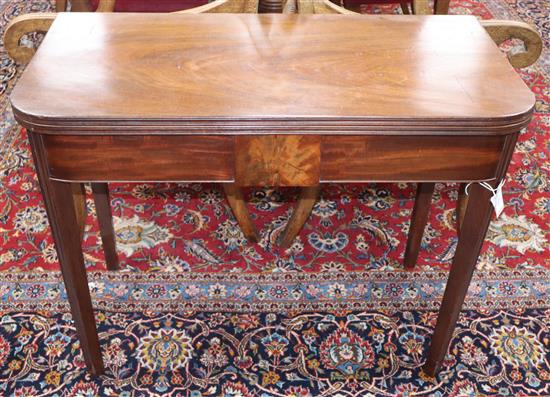 A Regency mahogany tea table W.92cm